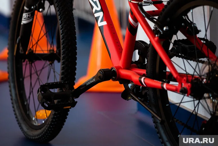 Тюменка крутила педали на протяжении 40 часов