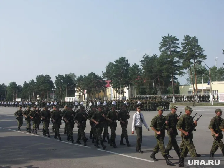 Контрактник утверждает, что не выдержал из-за оскорблений срочника