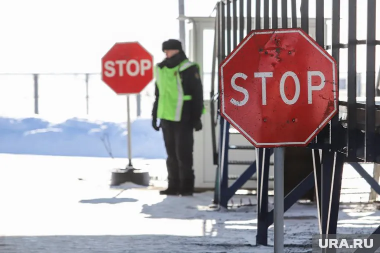 Жителям приграничных сел приходится брать пропуск, чтобы сходить в лес или на рыбалку