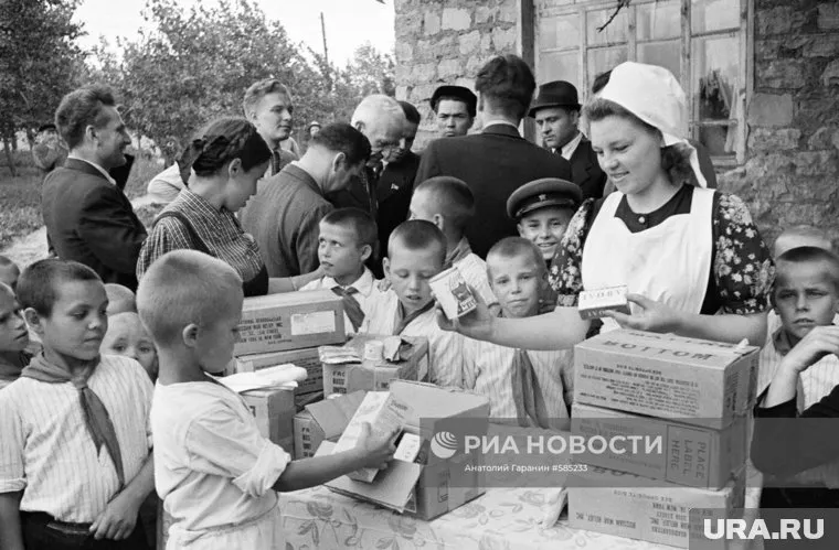 Карточки на еду считались самостоятельной валютой