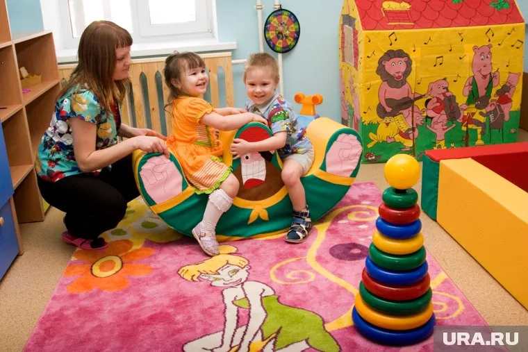 Повода для беспокойства воспитателей и педагогов в областном департаменте образования не видят