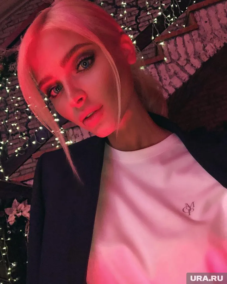 Модель Алена Шишкова появилась в официальном видеоролике Telegram