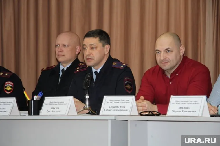Рим Мусин (справа) получил назначение в Тюмени