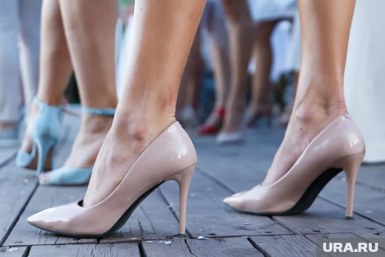 Количество запросов снижается с каждым годом