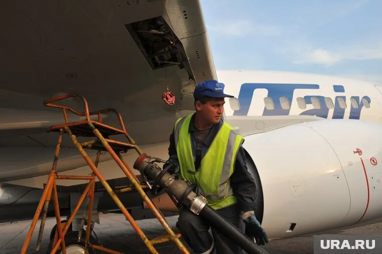 Обнаружилось, что у самолета не включилась противообледенительная система