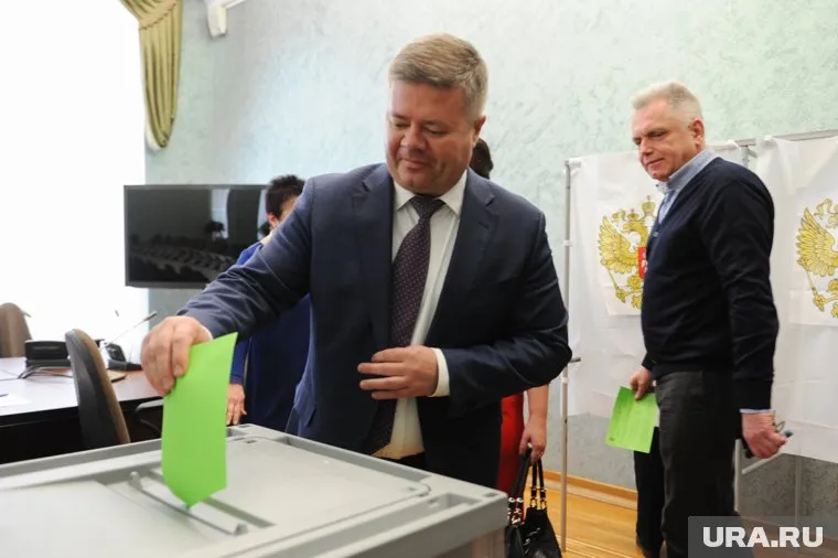 Станислав Мошаров покинет клуб уральских мэров