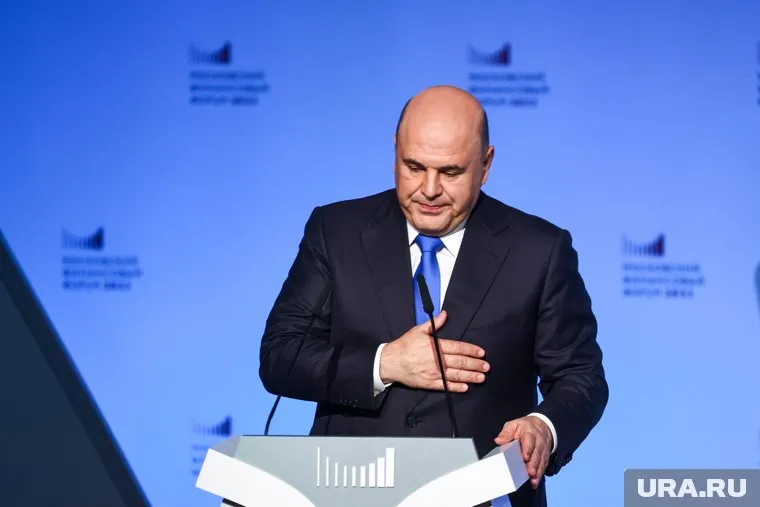 Михаил Мишустин выступал на форуме в Алма-Ате