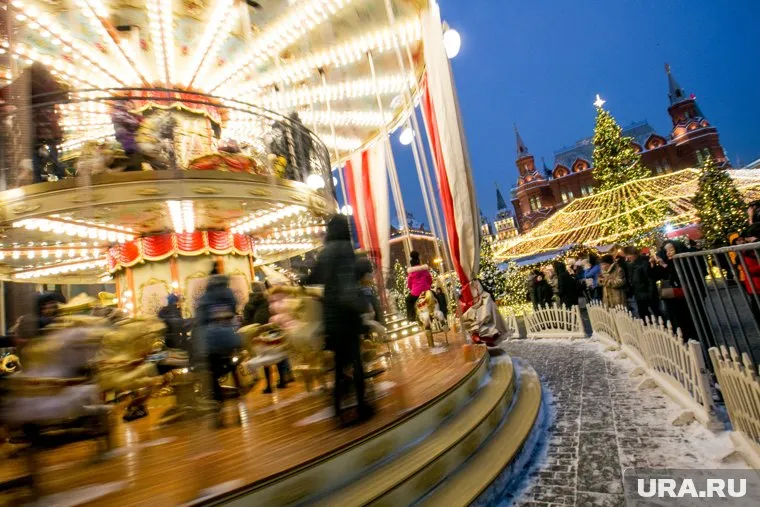 Власти Москвы не против новогодних корпоративов при соблюдении правил