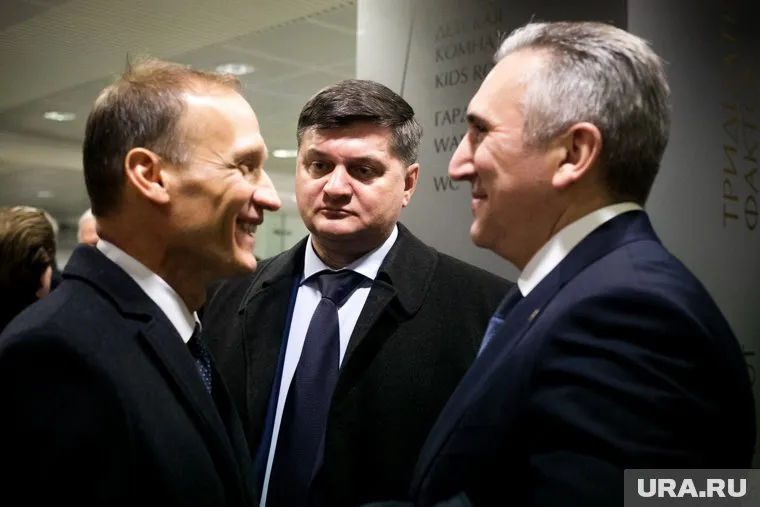 Тюменский депутат Госдумы Иван Квитка (в центре) будет курировать выборы в Курганскую областную думу