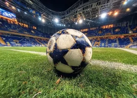 Нападающий Глушенков описал проблему сборной РФ одним словом