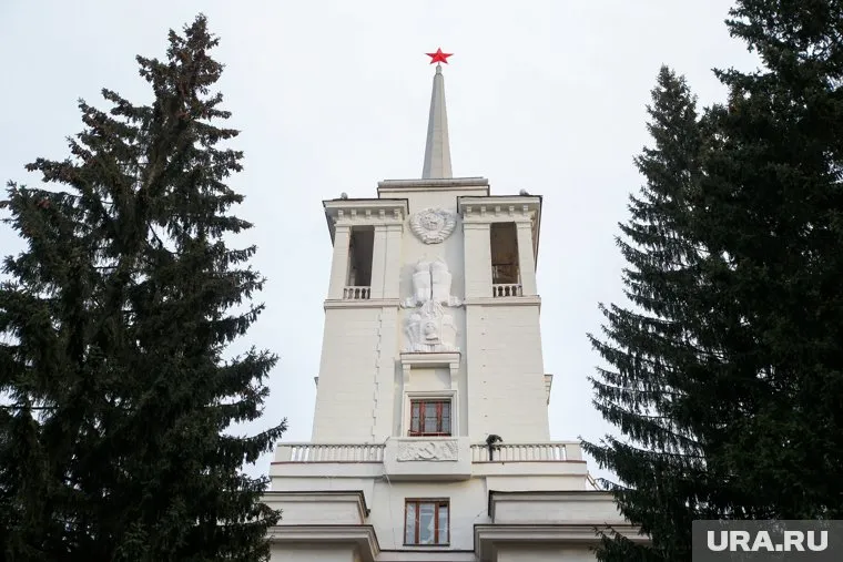 Дом офицеров посетило два ведомства с проверками