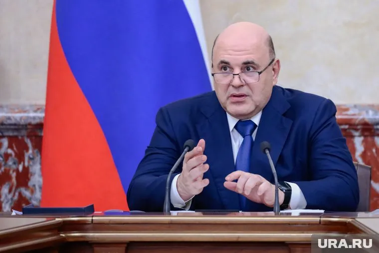 Ежемесячная выплата ветеранам боевых действий происходит сегодня автоматически, напомнил премьер-министр Михаил Мишустин