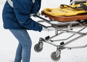 Пенсионер снес школьника под Екатеринбургом, ребенок в тяжелом состоянии