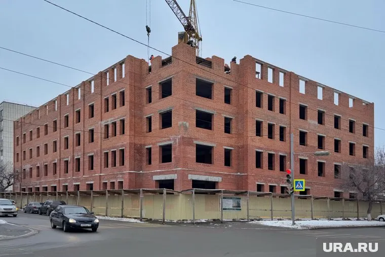 В Кургане перенесли сдачу нескольких важных объектов на 2025 год