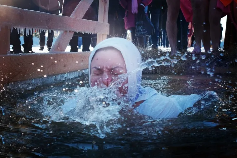Крещенские купания. Курган, крещенские купания