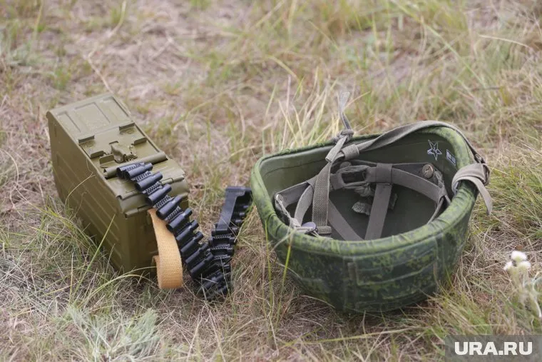 Недалеко от Сергея Саблина взорвался артиллерийский снаряд