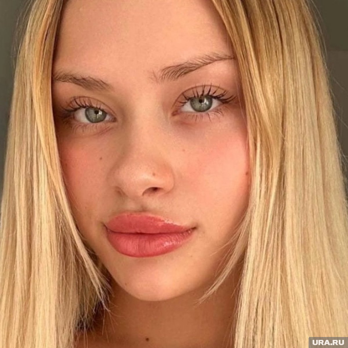 Әкесі қызының секс видеосын ебет