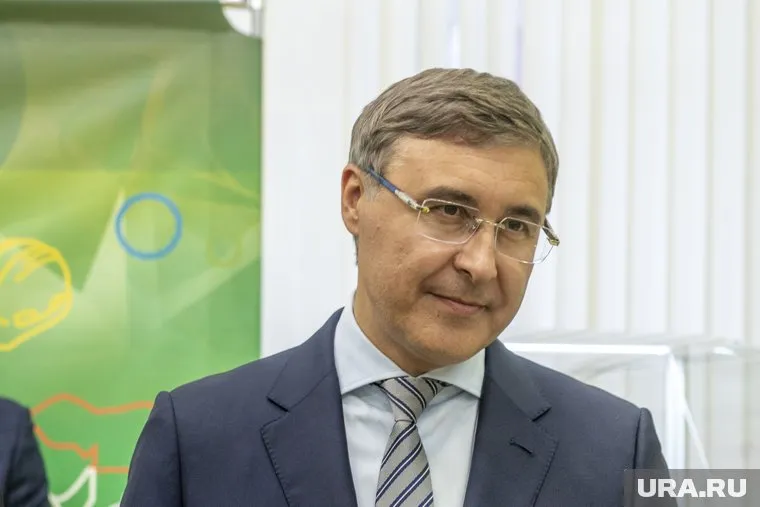 О принятом по кампусу решении заявил министр Валерий Фальков