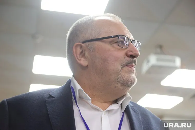 Надеждин попросил помочь ему оплатить юристов, чтобы он смог продолжить дело с исками в суд