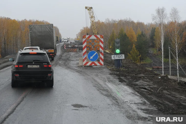 На 82 км автодороги Южноуральск – Магнитогорск ведутся ремонтные работы