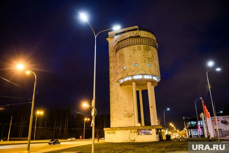 Уралмаш славится больше конструктивизмом и трудовой доблестью, считает Юрий Патанин