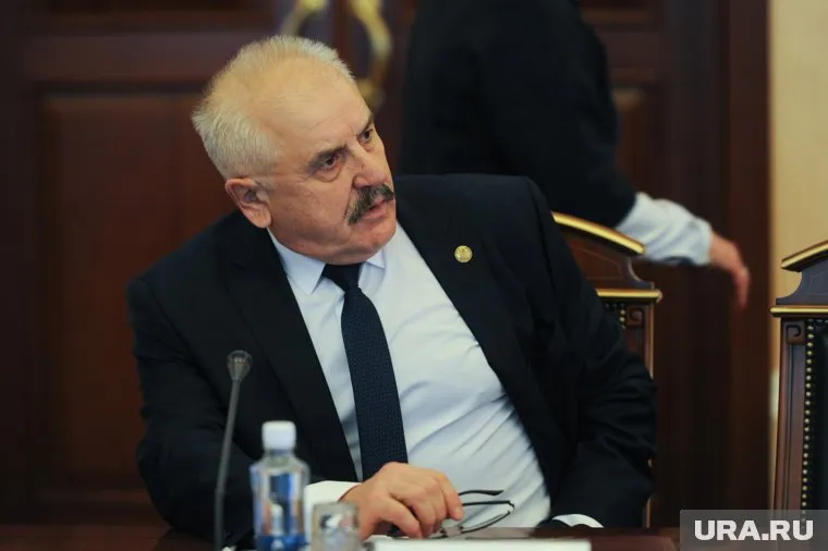 Омбудсмен в ЯНАО Анатолий Сак вышел на пенсию