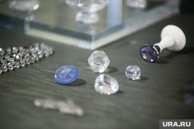 Россия поставляет около трети мирового объема драгоценных камней