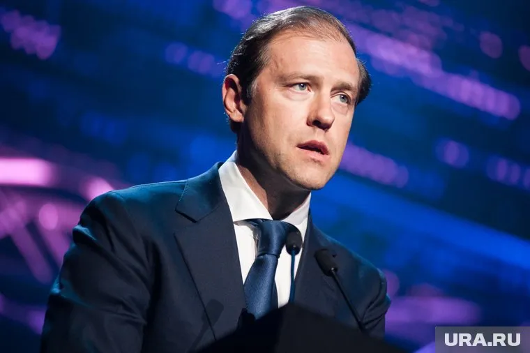 Мантуров посетит заводы, которые выпускают аппараты ИВЛ