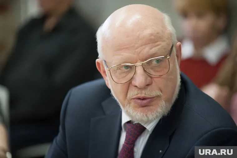 Михаил Федотов просит помиловать бывшего начальника безопасности "ЮКОСа"