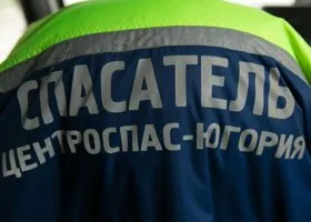 Бригада врачей и спасателей заблудилась в снежном буране в Югре по пути к беременной женщине