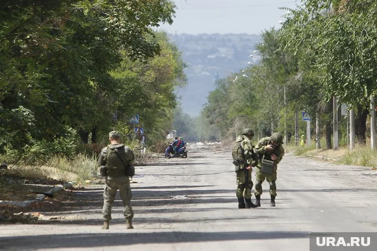 К Вячеславу Григорьеву обратился сослуживец, чей сын сражается на передовой