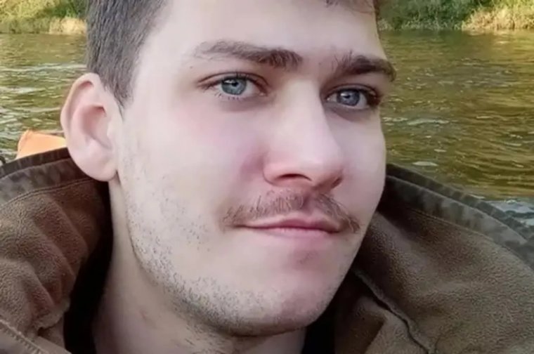 Устроился на Первый канал и отпраздновал Хеллоуин в Москве: что известно о жизни сына Усольцевых