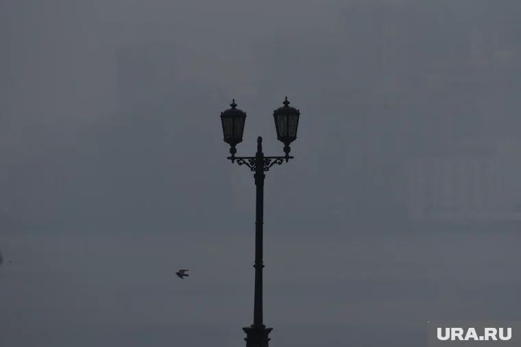 В небе над Киевом образовался смог