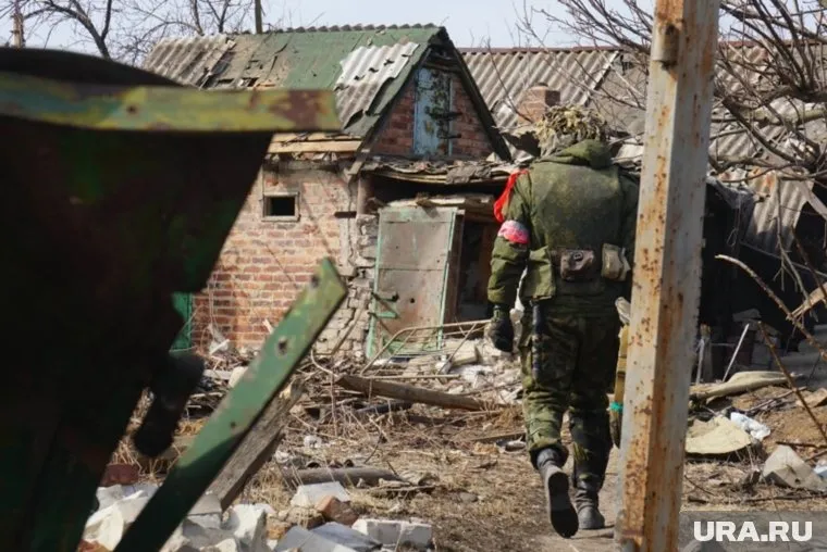 Освобождение Марьинки в ДНР позволит выйти в Угледар, рассказал Юрий Кнутов