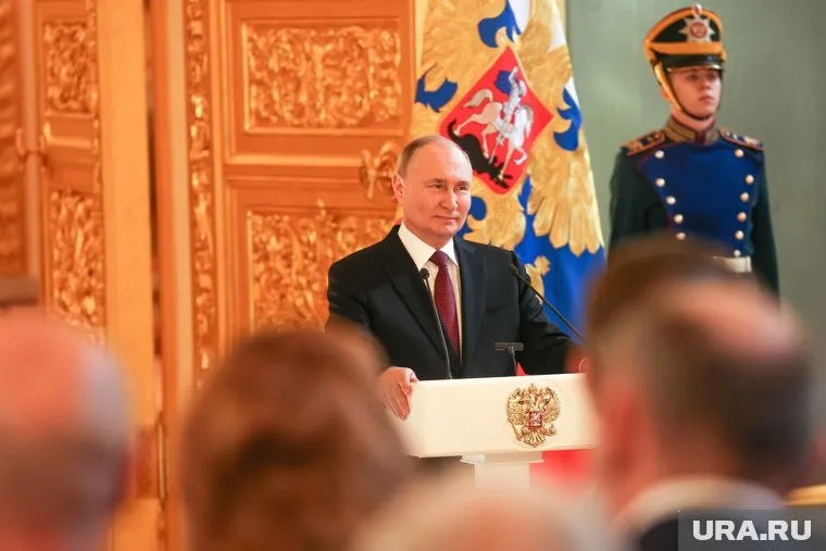 Путин заявил, что ввод западных войск на Украину усугубит напряженность и станет шагом к эскалации конфликта