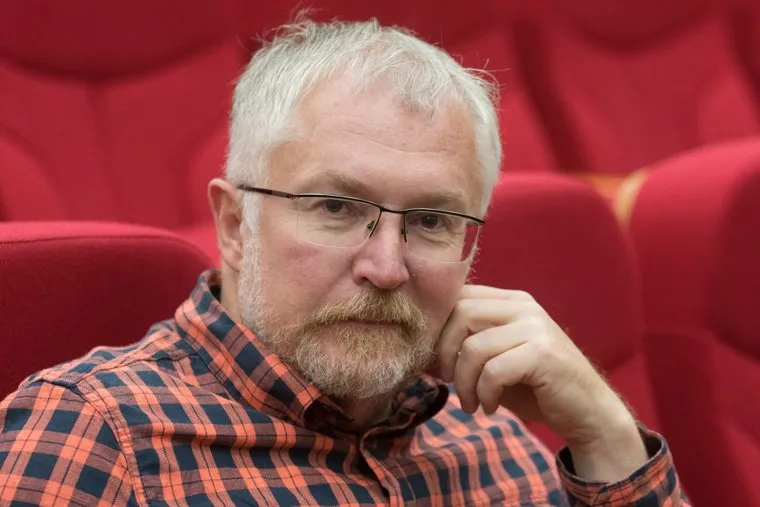 Вручение мандатов депутатам седьмого созыва Екатеринбургской городской Думы. Екатеринбург