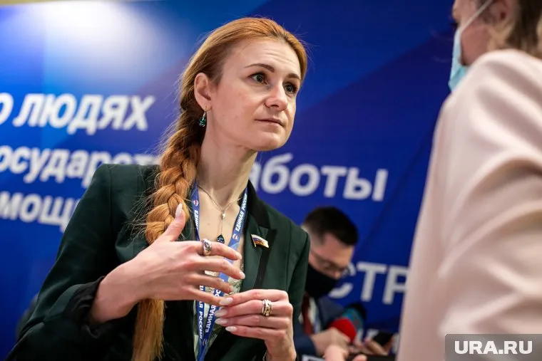 В Германии россиян пригласили на допрос за букву Z, рассказала Мария Бутина