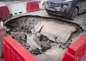 В Екатеринбурге массовые аварии из-за снегопадов