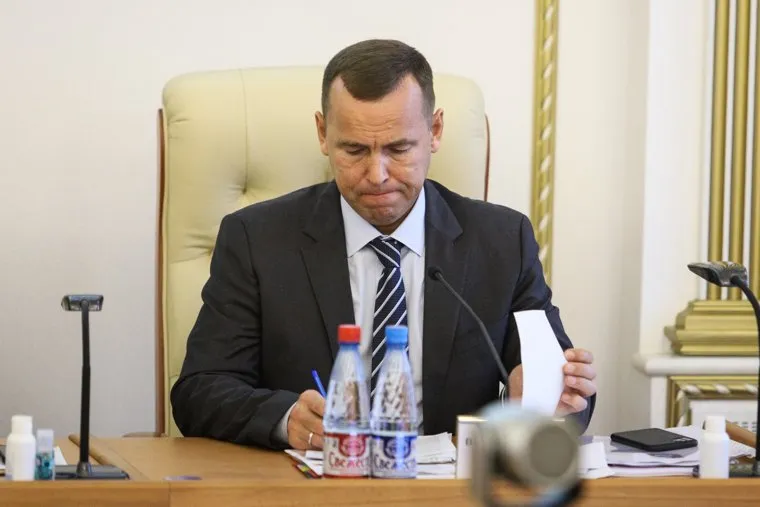 Полпред Президента РФ в УрФО Николай Цуканов на заседании правительства. Курган