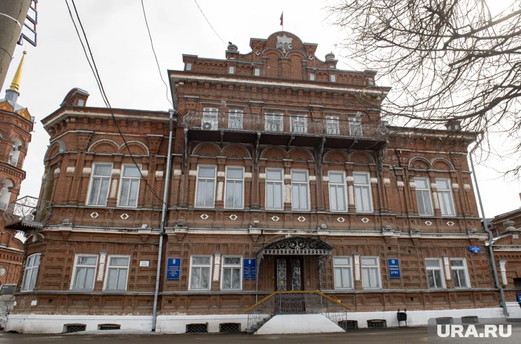 Мэрия Кунгура располагается в бывшем купеческом особняке