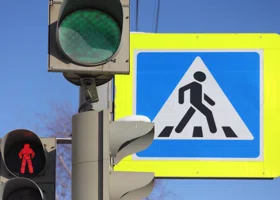 В Кургане водитель сбил мужчину у пешеходного перехода