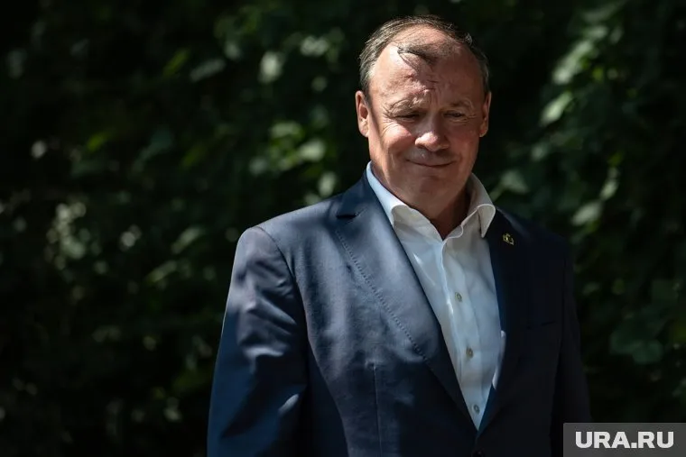 Кому именно Алексей Орлов делегировал переговоры, собеседник агентства пока не раскрывает