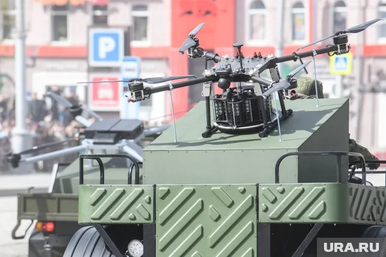 Расчеты войск БПЛА впервые приняли участие в параде Победы
