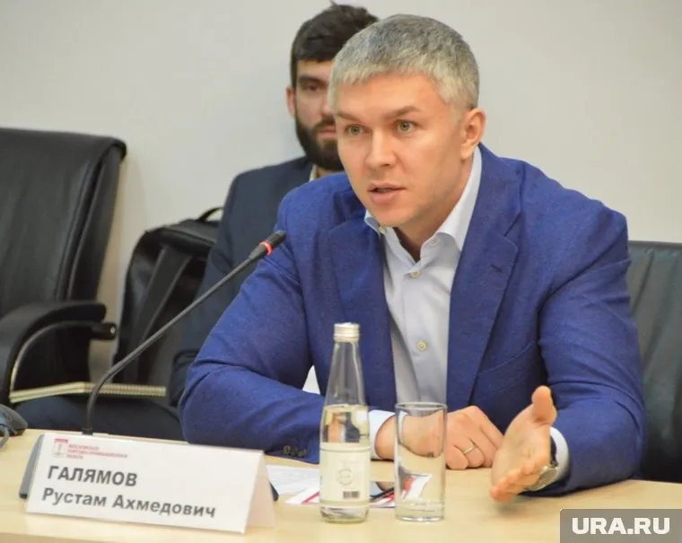 Рустам Галямов имет опыт работы в свердловском правительстве