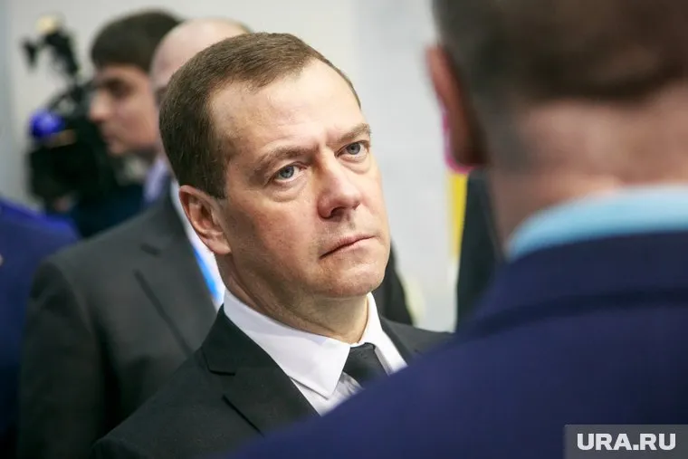 Дмитрий Медведев собрал у себя в резиденции лучших ректоров страны