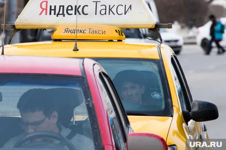 «Яндекс» будет сдерживать цены на такси в Екатеринбурге