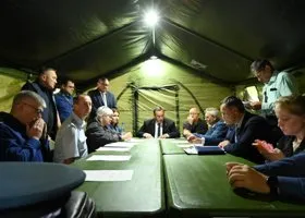 Власти Перми ввели режим ЧС после обрушения в жилом доме на Клары Цеткин