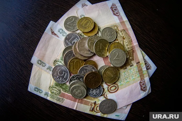 По решению суда выплаты перейдут от недобросовестного страховщика на счет пенсионера