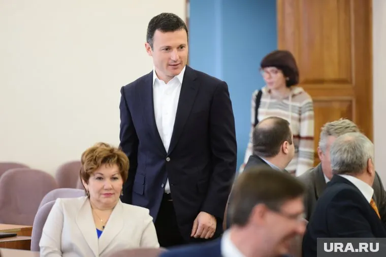 Илья Мительман взял контроль над Курчатовским районом