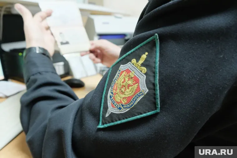 Курганец выдавал себя за сотрудника спецслужб